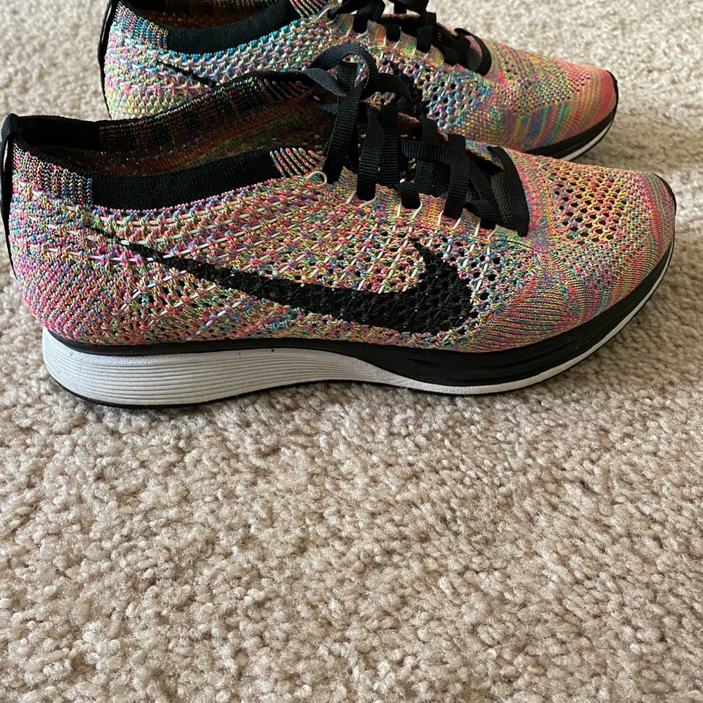 Nike Flyknit Mulitcolor Men’s 6